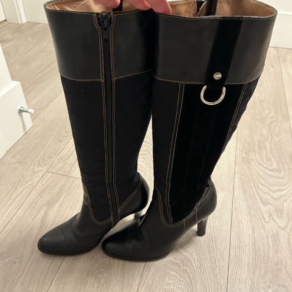 Coach leather and suede black boots - Picture 2 of 11